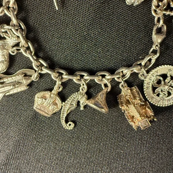 VTG Charm Bracelet Sterling 925 With 21 Charms 70 G Silver Animals Travel